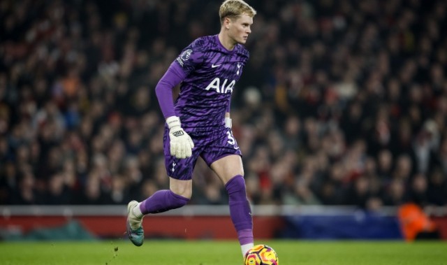 B体育入口-罗马诺：西汉姆联有意热刺替补门将金斯基，本托接近加盟热那亚