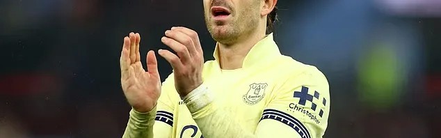 B体育官网-格拉利什可能需要手术，他可能错过世界杯+被迫重返曼城养伤