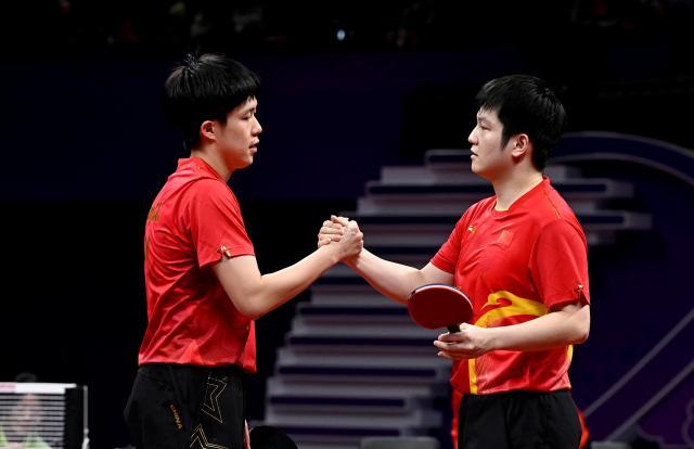 1696171535860067240.jpg 6519642cf3e8279bd132c400.jpg